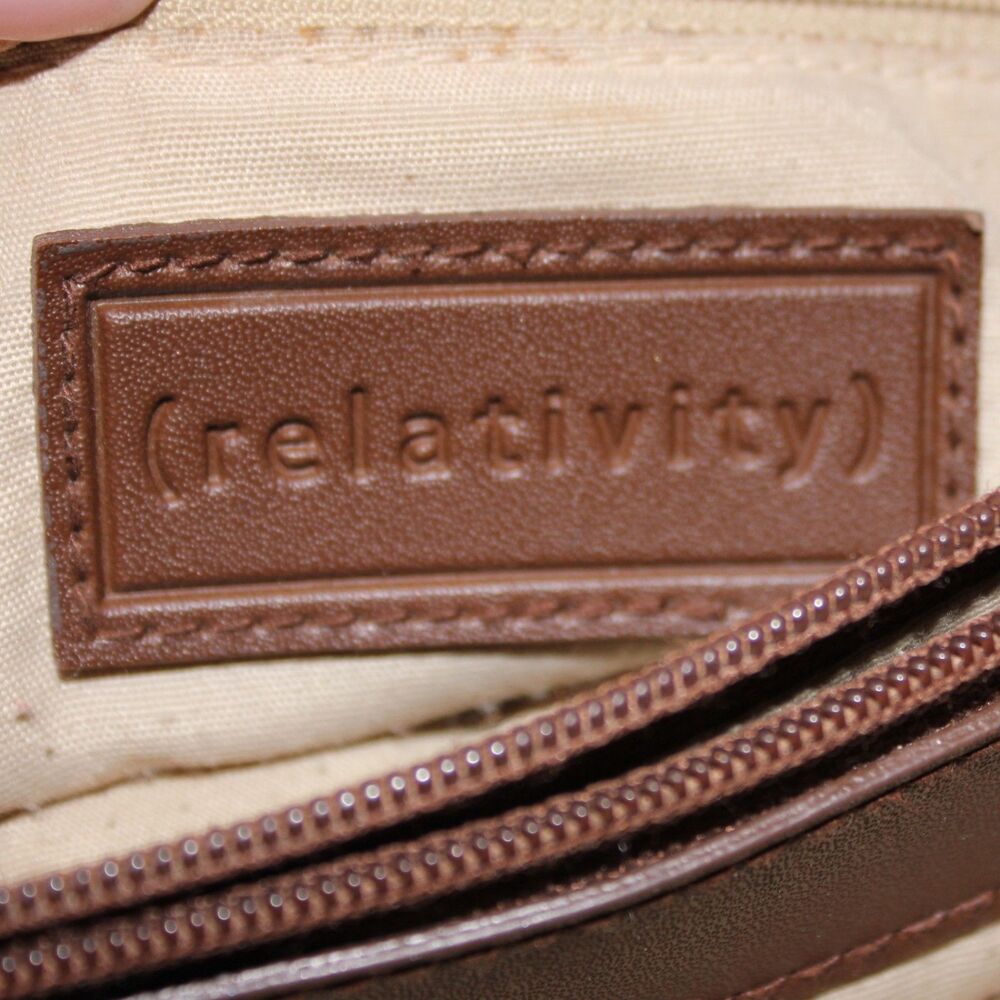 Relativity Striped Woven Straw Shoulder Bag - Picture 6 of 7